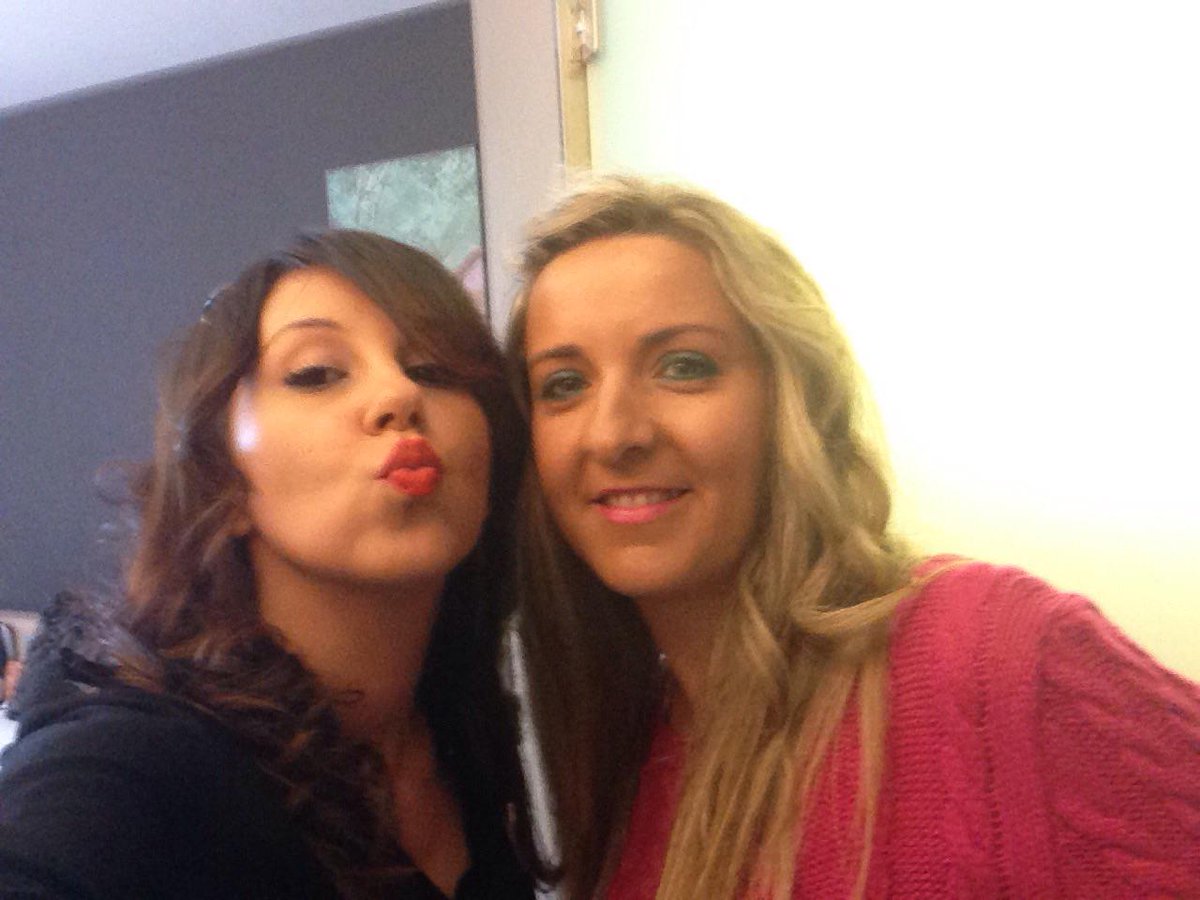 estherpardogarc's tweet photo. Gracias a mi @ArAnCHa_cR por esos debates esas noches de fiesta e insomnio y esos grandes momentos tkieroo http://t.co/NK6GkY2Rru