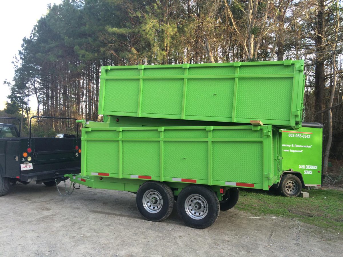 TaylorServpro's tweet image. I was told they would be "stacked on top of each other".  Didn't know this is what he meant #Servpro #OwnerProblems