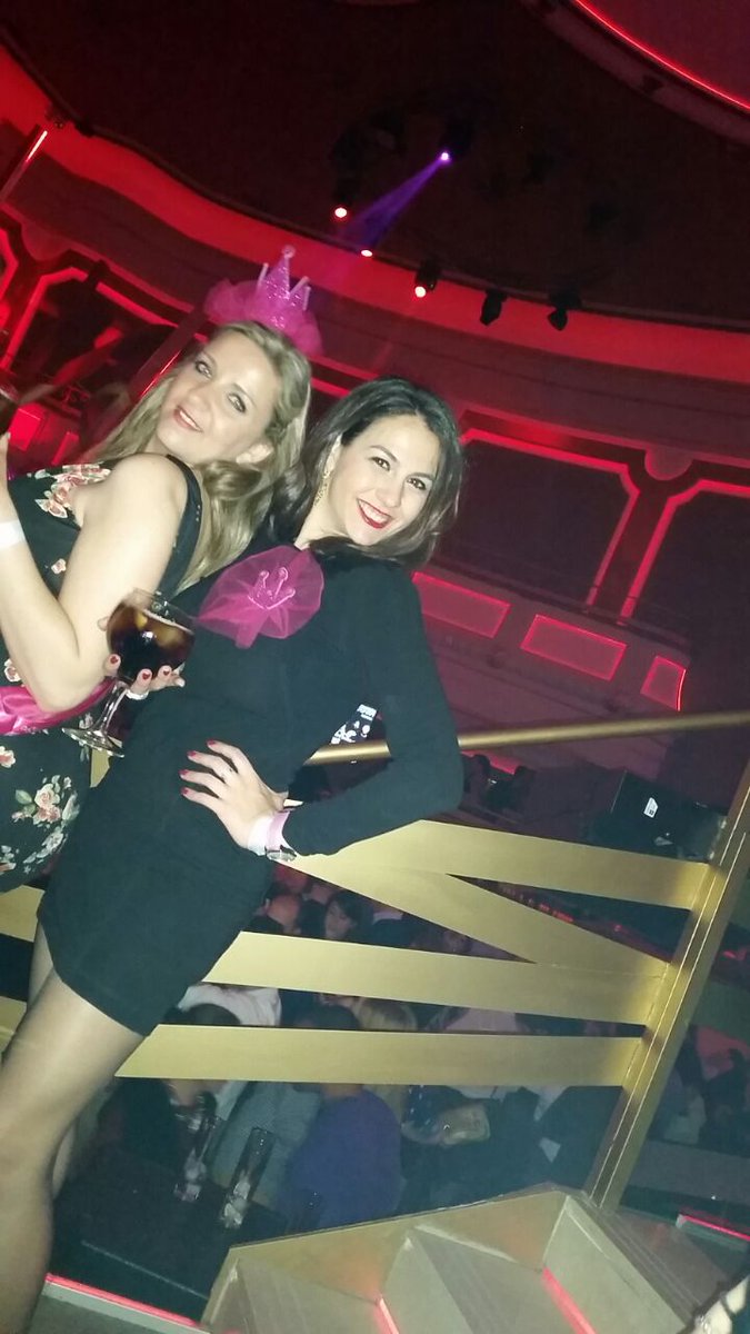 estherpardogarc's tweet photo. Mi@egallardo10 sinti no psaría los mjoresmomentos eres auténticamente  reina delas tarimas tkiero locadivina http://t.co/Yywu0EwAj9