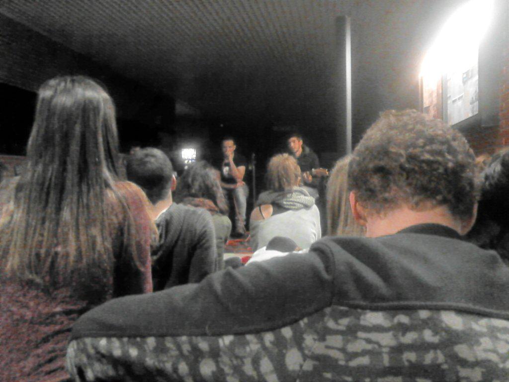 pauli_jess's tweet photo. Gaubela polita gaurko letretako fakultaten http://t.co/3sWflbxjtC