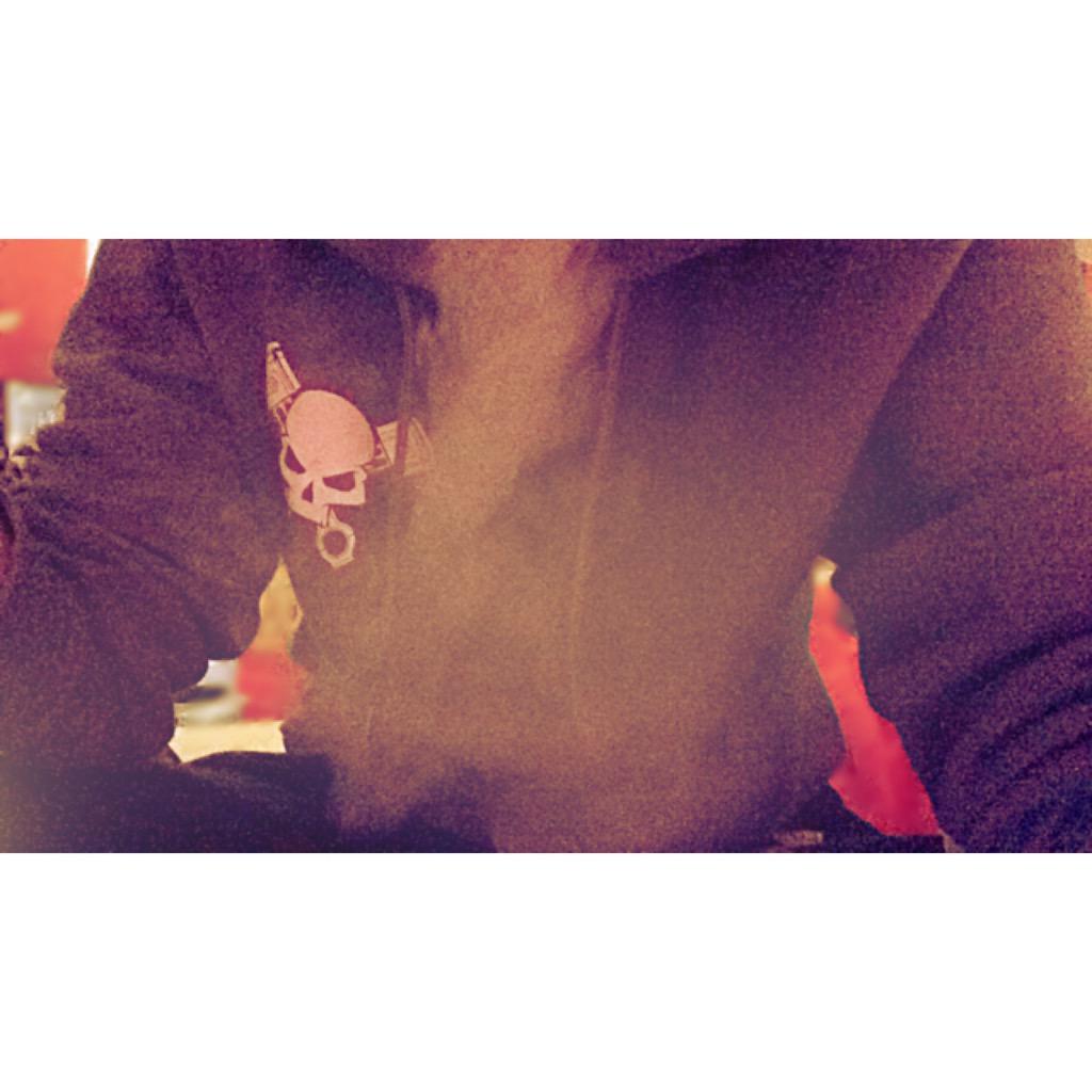 grenzgaenger385's tweet photo. #grenzgaenger #2Stroke4MoreSmoke #enduro #querly #ktm #exc #hoodie #offrad #wald #gelände #Adrenalin #NoRiskNoFun http://t.co/Pe0Pu8Jnfa