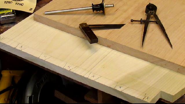 davidboeff's tweet image. Cherry Oxbow Chest - Making the Case Body - Step 2 
davidboefffurnituremaker.blogspot.com/2015/03/cherry…