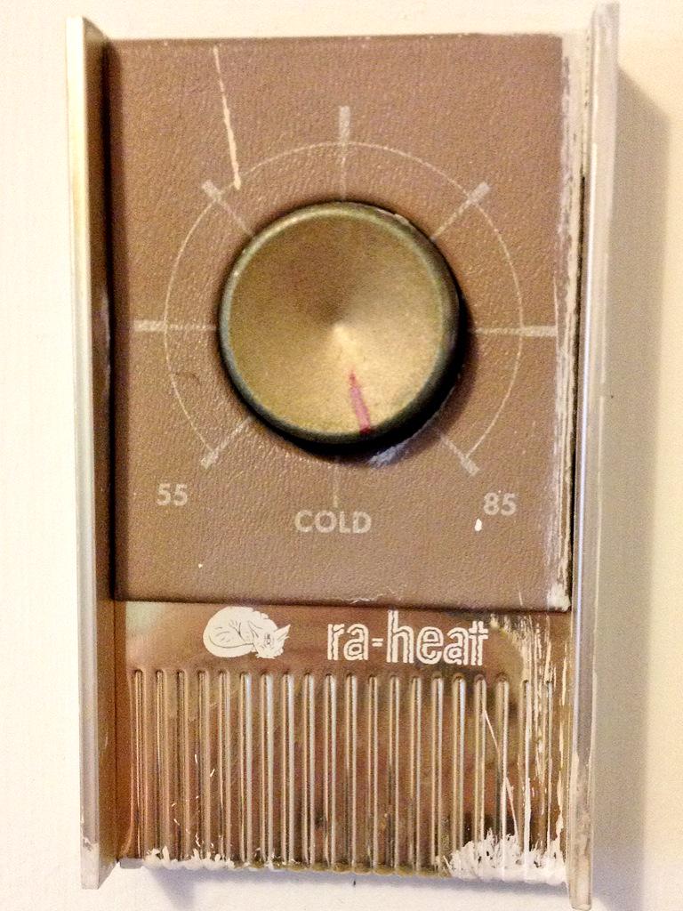 HannaB's tweet photo. This innocent dial works &amp; doubles the electric bill. #lifelessons #itsgettinghotinhere http://t.co/OlxLyvinbz