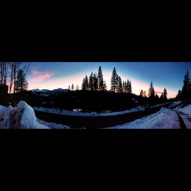SkiCountry's tweet photo. | #springBRECK |
#Breckenridge #Colorado #breck #brecklife #breckbecause #mountains #sunset http://t.co/6I8wzQv5UZ