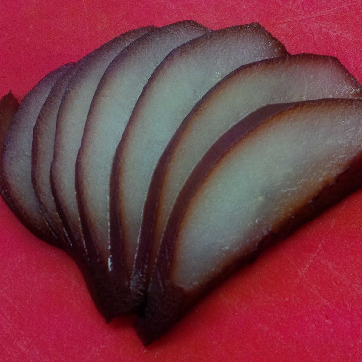 Davinder476's tweet photo. Spiced Wine Poached Pear 
#foodporn #foodart #forthewin #vegan Friendly. http://t.co/ckxBrehSKH
