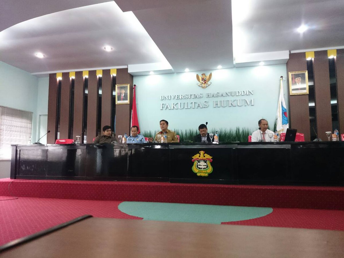 Telah hadir ditengah-tengah Seminar Wakil Walikota Makassar. #JusticeForAll