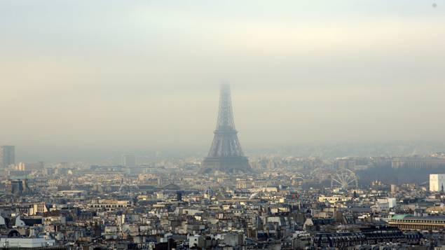 FdeRugy's tweet photo. “@franceinfo: Combien nous coûte la pollution de l'air ? 
@missplanete 
http://t.co/OFFBKu1ZzW http://t.co/eZKA8HOMMr