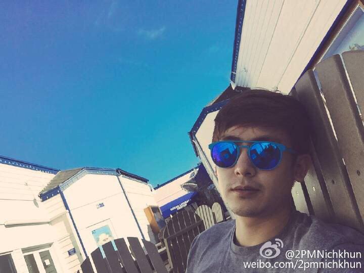 2pm_th's tweet photo. Nichkhun's weibo: ผมอ้วนแล้วหรอ?? ฮ่าๆๆๆๆ http://t.co/jERyqKYXg3