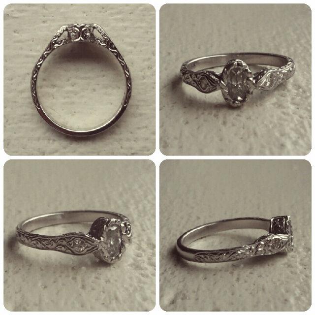 So inlove with my engagement ring <3 <a href="/Juniorbester7/">Junior Bester</a>