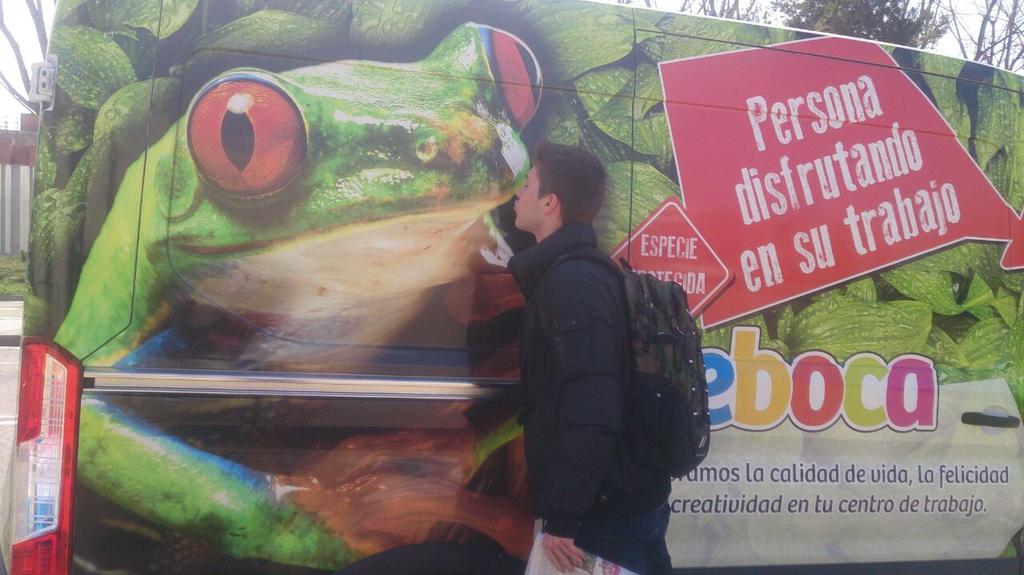 nachico95's tweet photo. @EbocaVending #ebocaespecieprotegida http://t.co/XnN1t8lXwM
