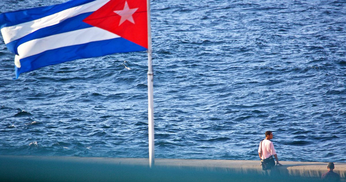 nikosaliagas's tweet photo. #colorsofCuba http://t.co/he82vs7nr7