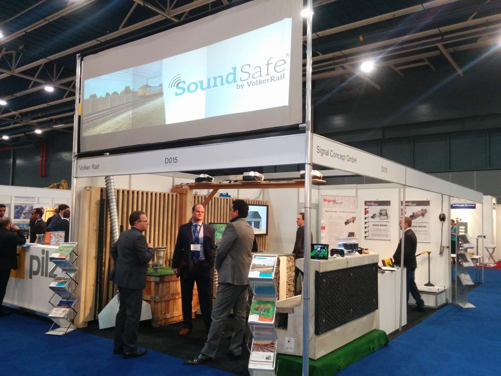 SoundSafe_VR's tweet photo. Kom het duurzame geluidscherm bekijken op stand D015 @railtecheurope #railtech #soundsafe http://t.co/UvSSxL20Uz