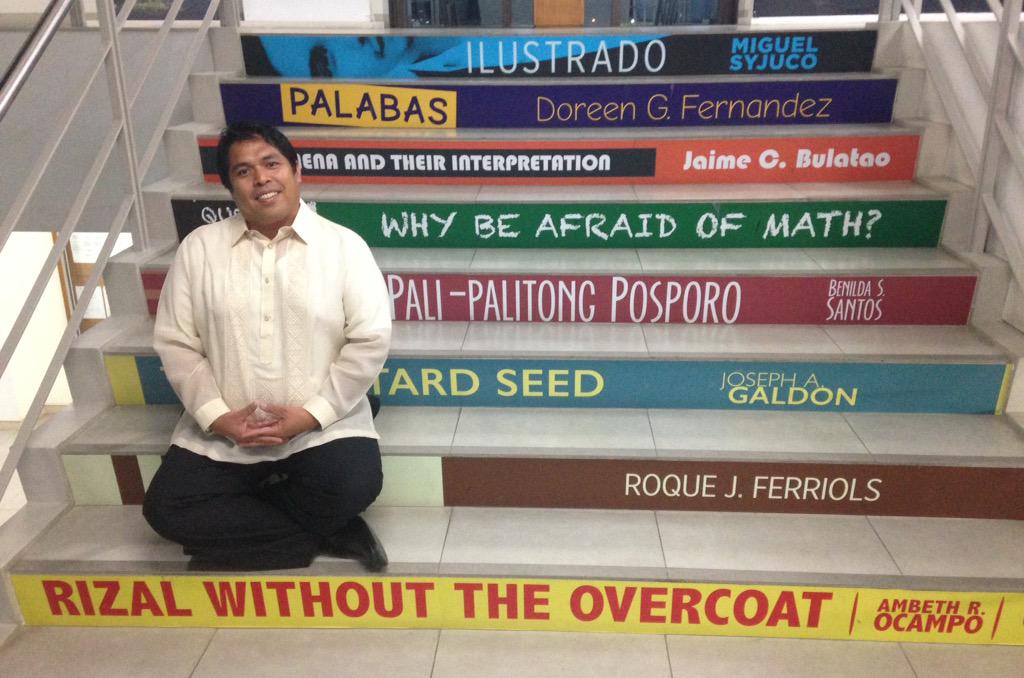 Rizal_Library's tweet photo. Late post: We asked a few distinguished alumni to drop by so we could take their photos on the #libsteps. Know them? http://t.co/AienCIZTWF
