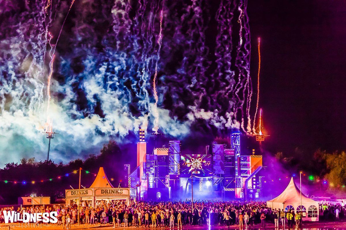 VOLLEDIGE LINE UP ➜ SUPERBASH Mainstage bekend! Check: wildnessfestival.nl/volledige-line… voor alle namen op dit massieve podium!