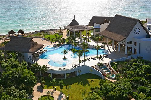 bedbooker's tweet photo. A luxury resort located over the beachfront of Tulum.
Kore Tulum Retreat Wellness Resort
http://t.co/xq3JXP2CQd http://t.co/DnKpjWlrYE
