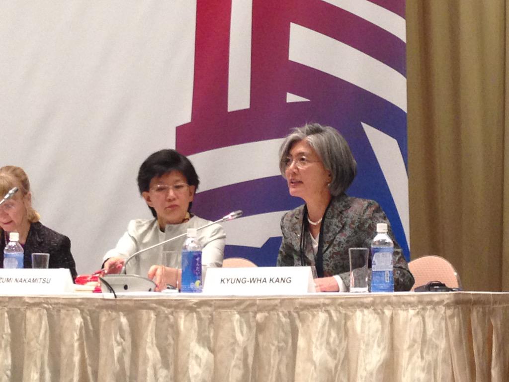 OCHAAsiaPac's tweet photo. ASG Kang of @UNOCHA calls for new model of humanitarian & recovery assistance to build #resilience #WCDDR @WHSummit http://t.co/RqaGyv58ZU