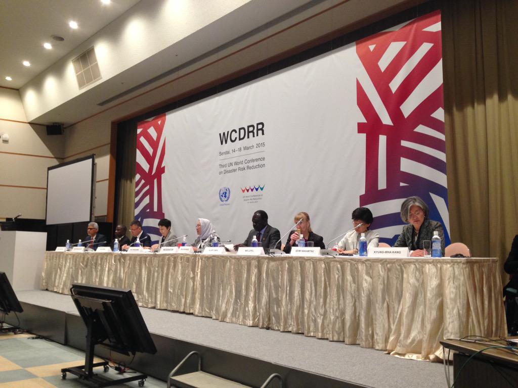 OCHAAsiaPac's tweet photo. ASG Kang of @UNOCHA calls for new model of humanitarian & recovery assistance to build #resilience #WCDDR @WHSummit http://t.co/RqaGyv58ZU