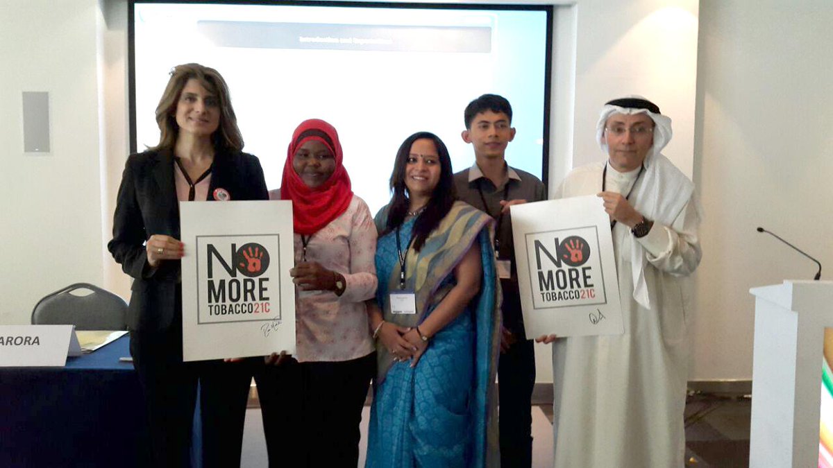 dinamired's tweet photo. #Tobacco companies r businesses with clear long term strategies aiming to get our YOUTH to smoke &amp; never quit #NMT21C http://t.co/f6UDRhGAdk
