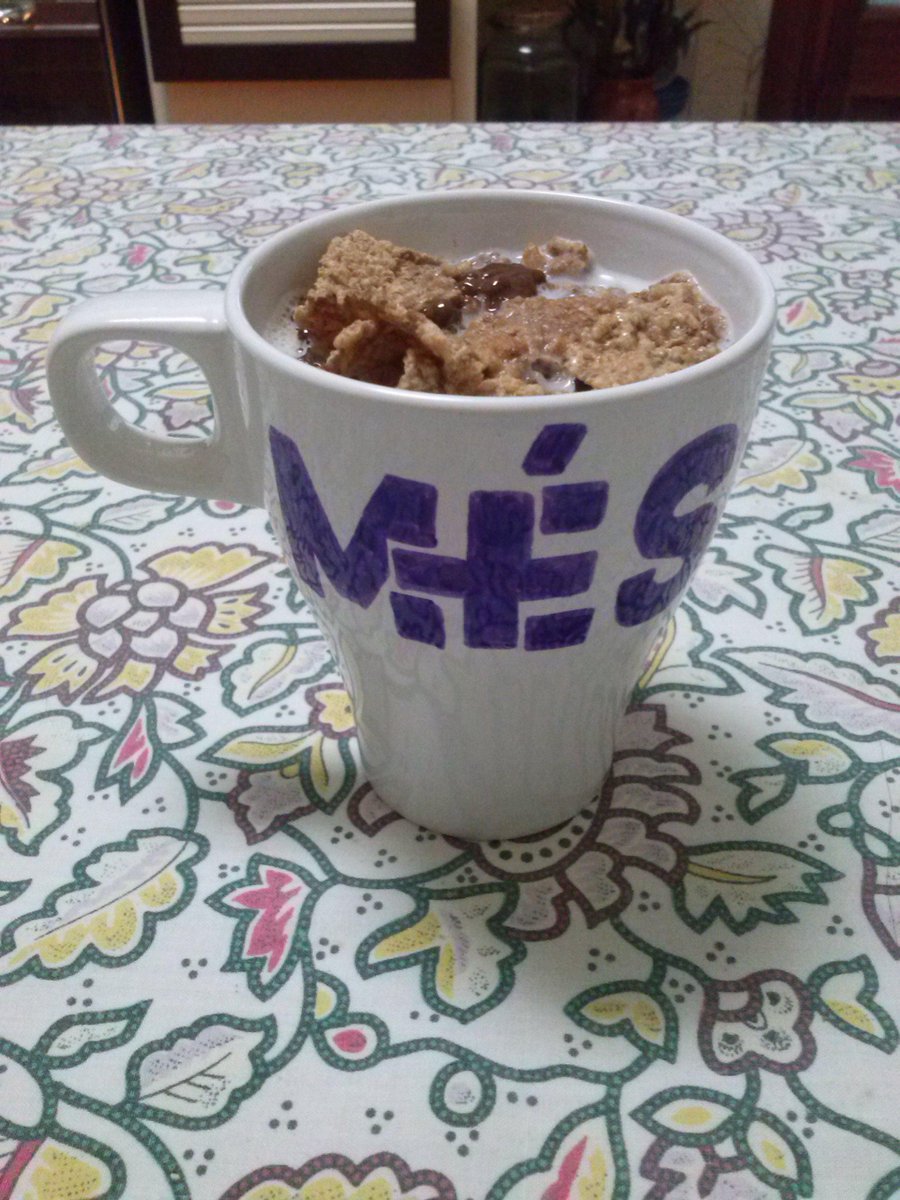 arsotu's tweet photo. #berenamMÉS  #MÉScafe  #indignarsenobasta http://t.co/su084lcBi3