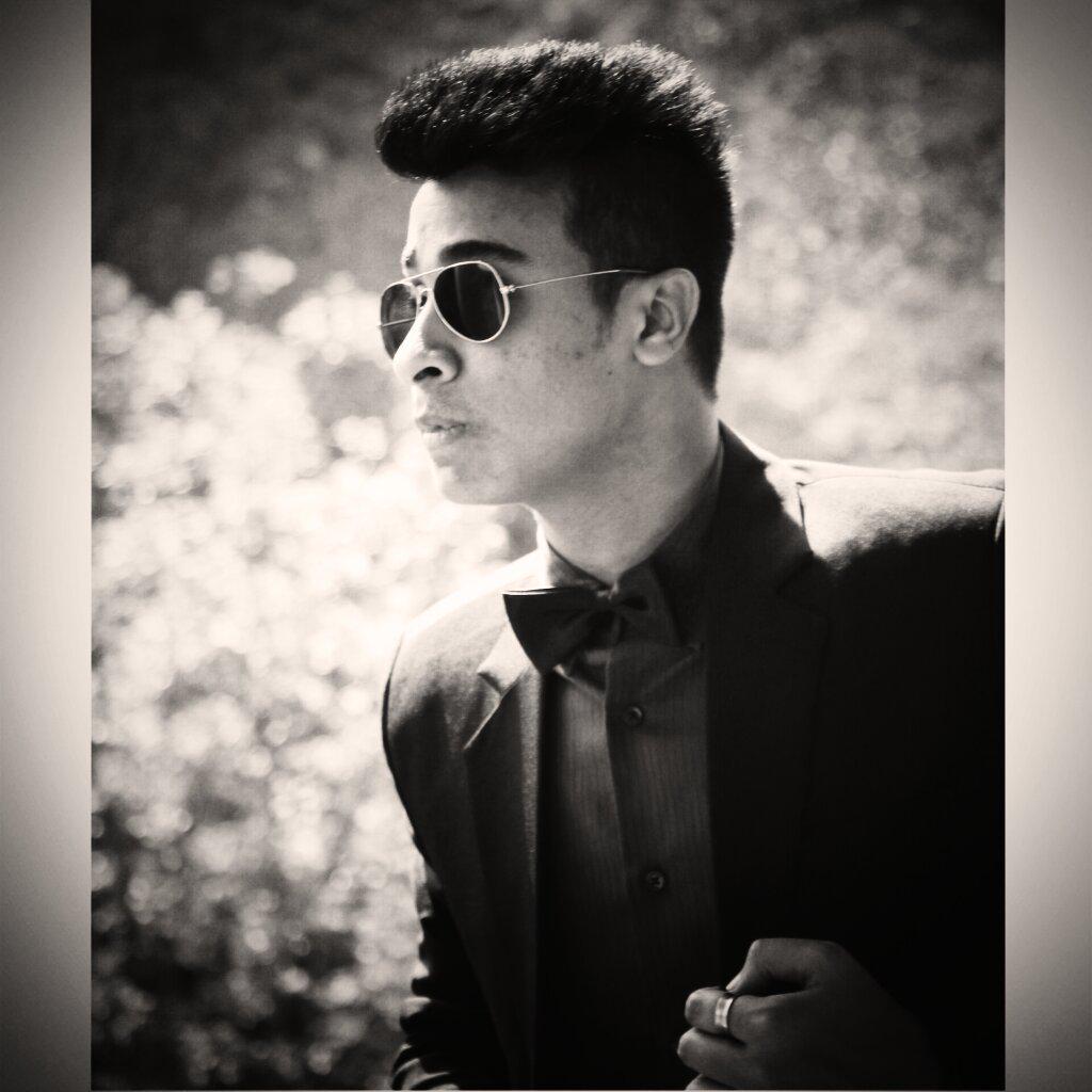 Grl you know that,i ll be by ur side forever.