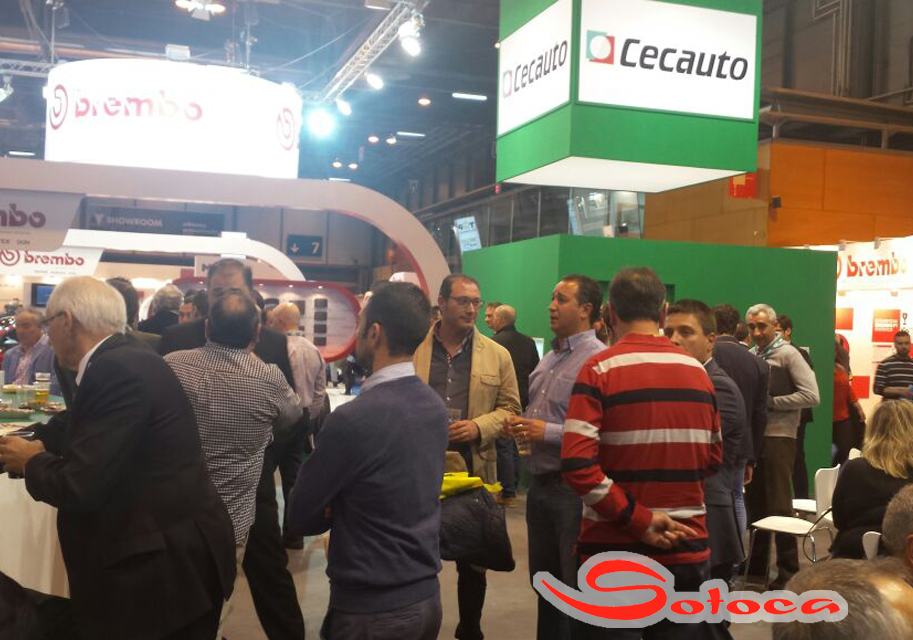 RecambiosSotoca's tweet photo. Visita de @RecambiosSotoca a @cecauto  durante la @Motortec_AM . http://t.co/EHOJd0TpRd