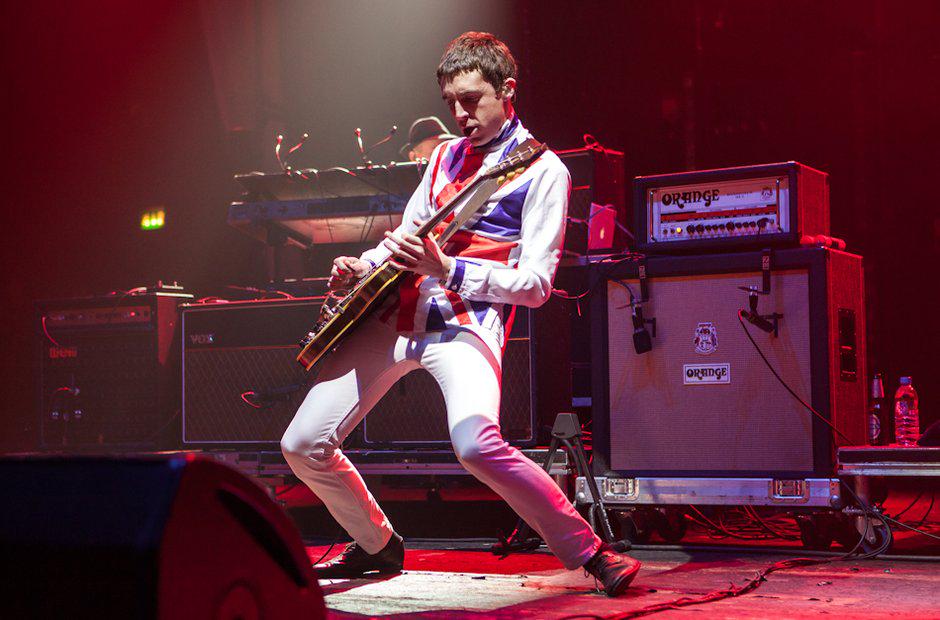 Happy Birthday to the crazy man himself! Mr Miles Kane!!     