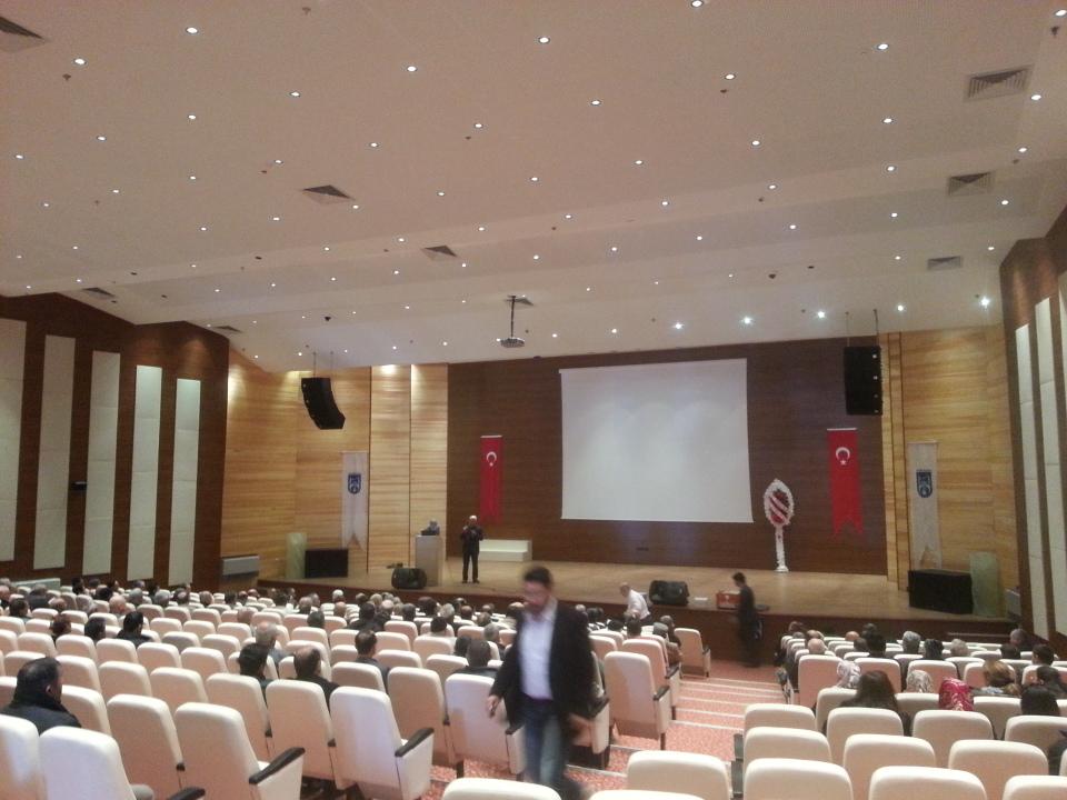 KazandaYasam's tweet photo. KAZAN FARK YARATMAYA DEVAM EDIYOR. @KazanAileYasam DA ARICILIK GELISIM SEMINERI @06melihgokcek @Lokman_Erturk http://t.co/JjazASkdlV