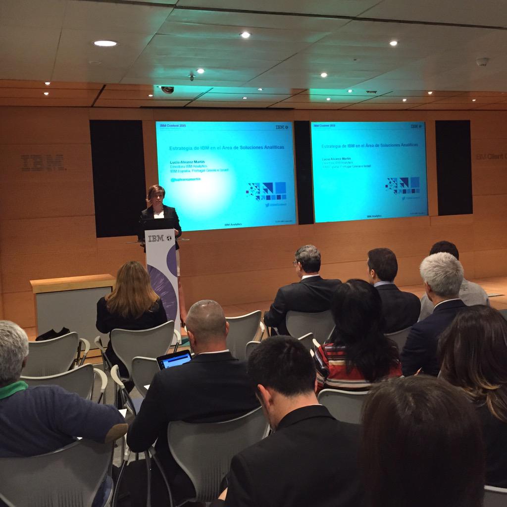 InverDividendos's tweet image. Comienza el #IBMContent 2015 con @lualvarezmartin abriendo la sesión en el IBM Client Center de @IBM_ES