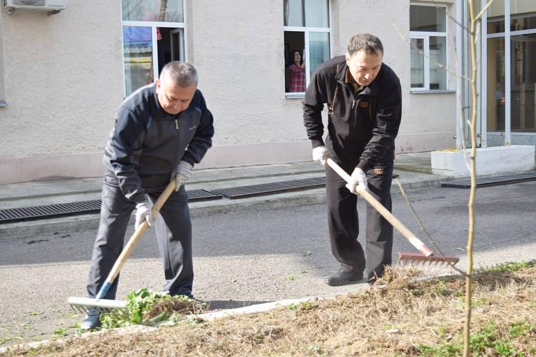 UZINFOCOM's tweet photo. Центр UZINFOCOM на всенародном хашаре 14 марта 2015 года. Фоторассказ. http://t.co/eb7kcl55zJ http://t.co/mzrx4sj6Jq