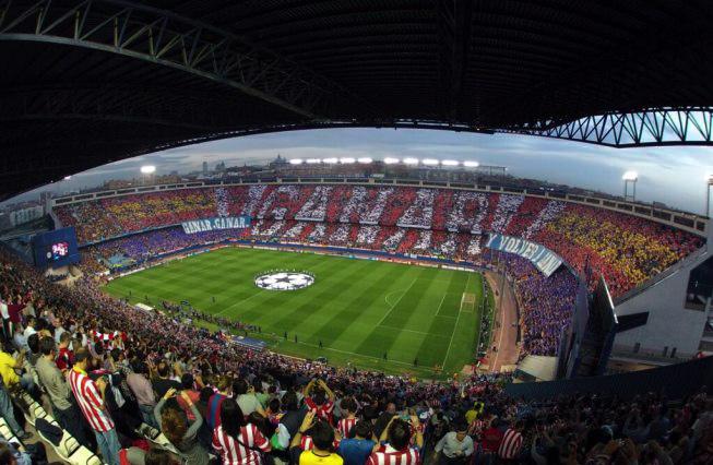 Torres's tweet photo. Preparados. Todos uno en el Calderón / We’re ready. We all will be one at The Calderón #AúpaAtleti #AtletiB04 #UCL http://t.co/Z1cEjELORH