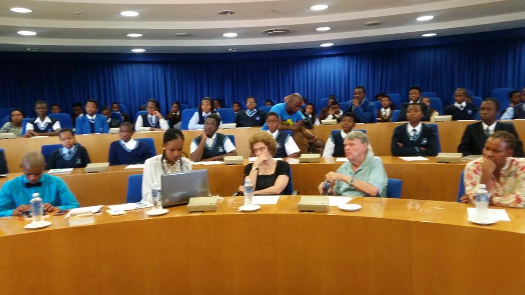 djsbu's tweet photo. Giving a talk at the #SandtonLibrary #SALibraryWeek #SLEF #L2020 @slef_sa @Leadership_2020 http://t.co/lRbTzNa3j7