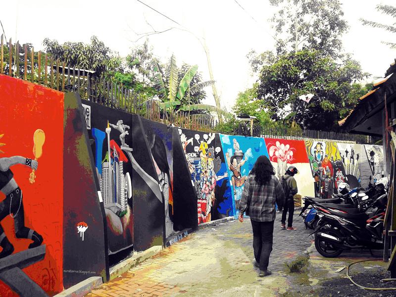 HaiMagazine's tweet photo. Institut Kesenian Jakarta (IKJ) : Kampus yang Menjaga Keindahan http://t.co/NeQujCDo7n http://t.co/aAj0hyoErb