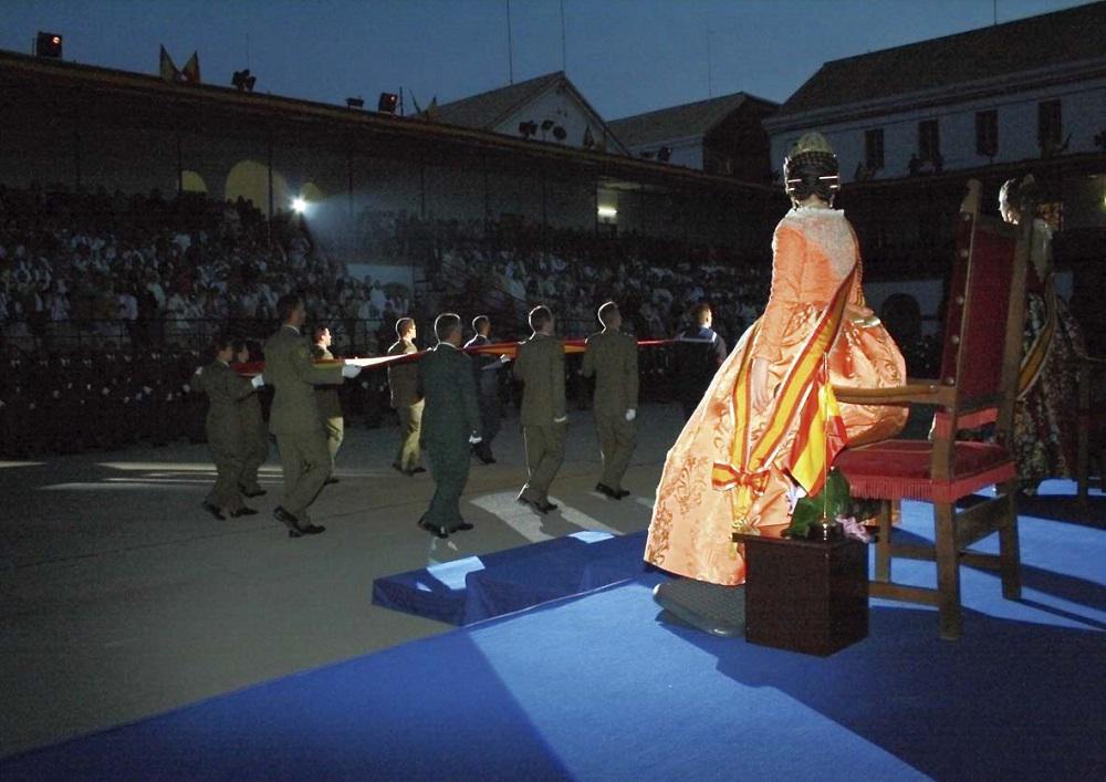 Defensagob's tweet image. En #LecturasDeDomingo, las #FAS en #Fallas2015 bit.ly/1HWPgHw  #ArticuloRED