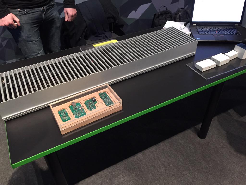 CODE_n's tweet photo. #50startups #smartcity vebbu developed a smart thermostat http://t.co/q28mvVBmLx