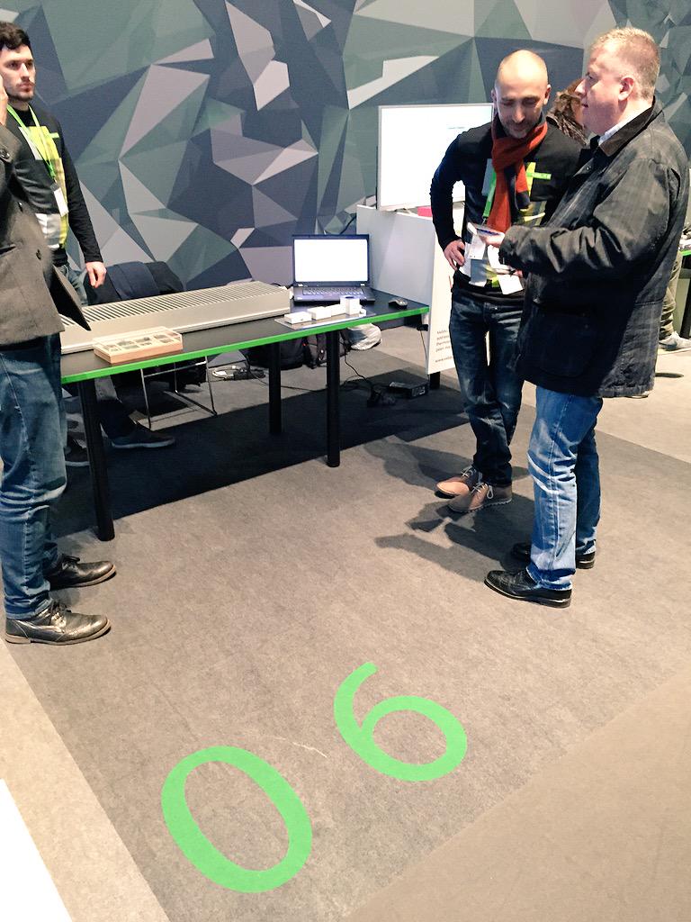CODE_n's tweet photo. #50startups #smartcity vebbu developed a smart thermostat http://t.co/q28mvVBmLx