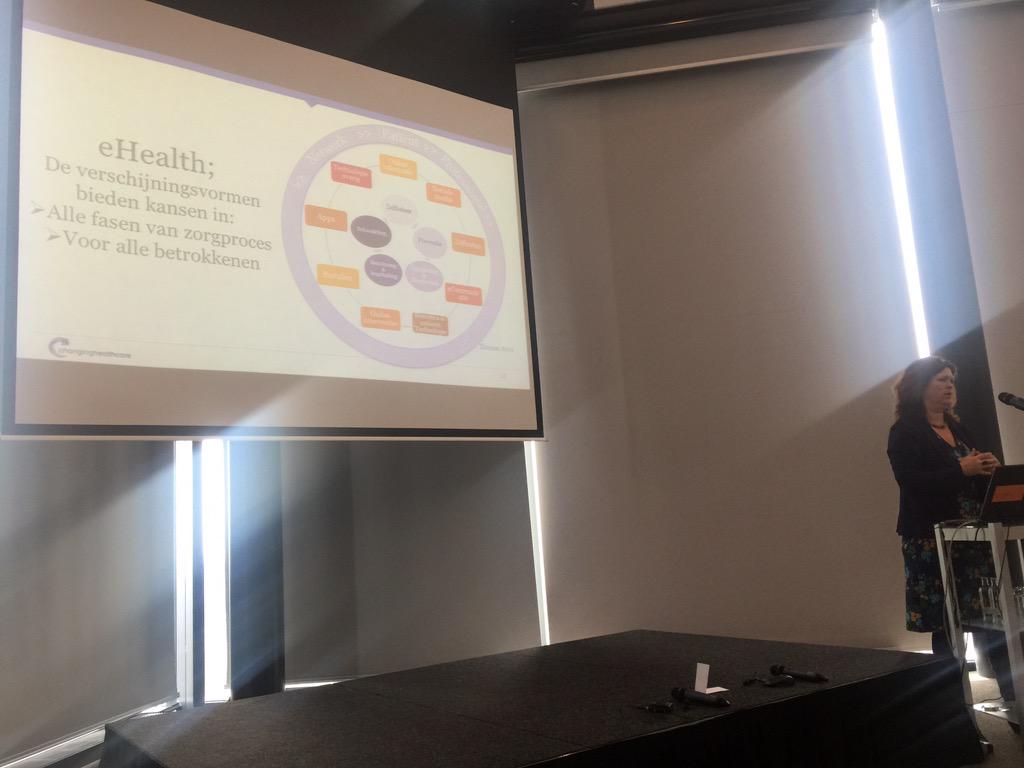 Congres eHealth en diëtiek van HealthHD. Zo een presentatie geven over Zelfzorg Ondersteund.