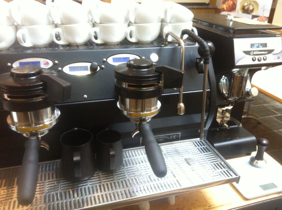 RoryOrigin's tweet photo. Today's work station :) with @origincoffee @fifteencornwall #nicewheels @lamarzocco #strada http://t.co/XHfdfJCXe3