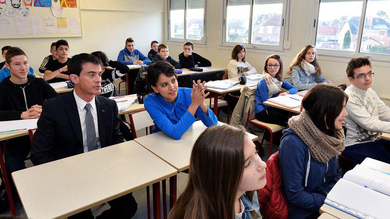 Le_Figaro's tweet photo. Disparition du #latin: rien n'est plus utile que les matières qu'on dit inutiles >> http://t.co/7mwvrMMgwz http://t.co/ORW6ic9kyt