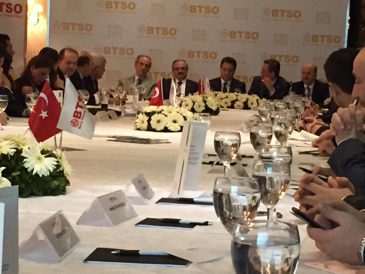 sgbemis's tweet photo. "Sn.Aydoğan KOÇ bir pilot olarak yenişehir hava limanı i..." Foursquare Tip @ BTSO Altıparmak http://t.co/bi69oVqna3 http://t.co/T05XiLq6D5