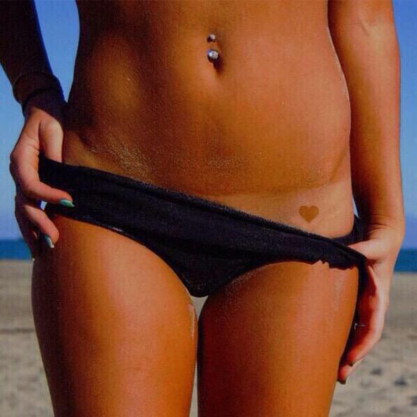 ModeOutfits's tweet image. Diesen Tattoo Bikini brauche ich für den Sommer. 🙌💗