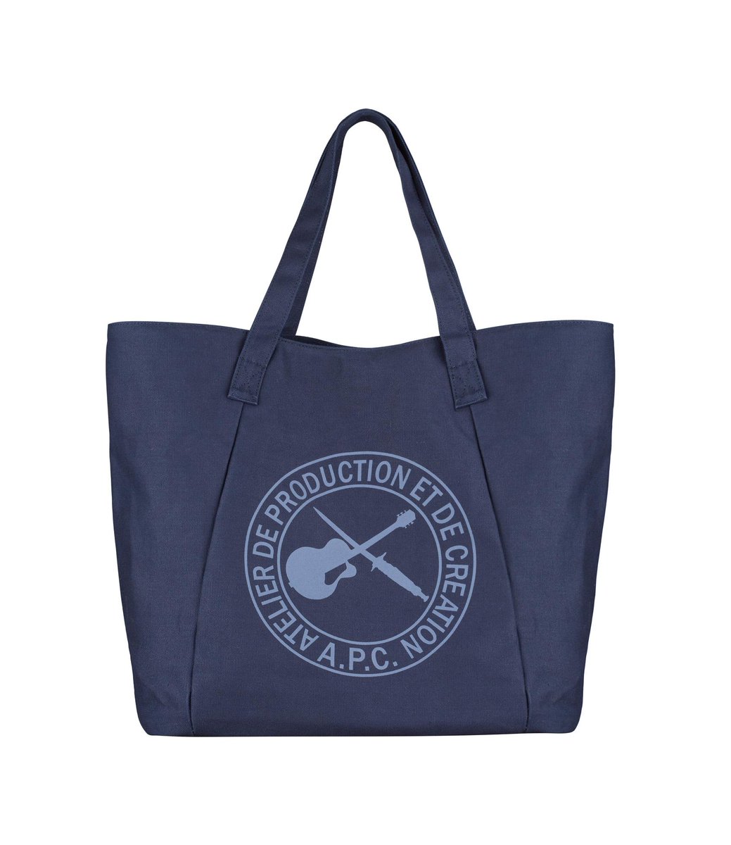 APC_KOREA's tweet photo. A.P.C. 2015 S/S Beach bag과 함께 따뜻한 봄맞이하시기 바랍니다.http://t.co/nGLDTRB8pv http://t.co/fpiqOrZU1h