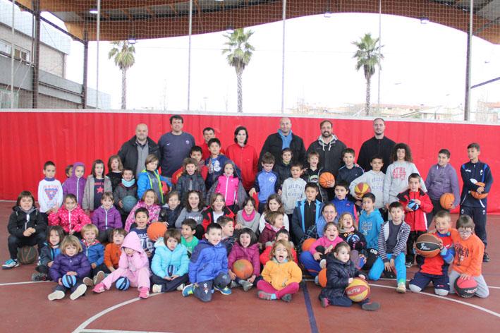 Èxit a la 2a Jornada de Bàsquet organitzada per l’escola @ampacamins lesfranqueses.cat/actualitat/not…