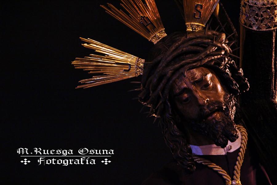 ruesgatriana's tweet photo. En tu Gran Poder... @HdadGranPoder @AbeInfanzon @ArtesacroT @Fernan_Carrasco @PepeluArteSacro @pepegomezpalas http://t.co/5z1NsEuo7B