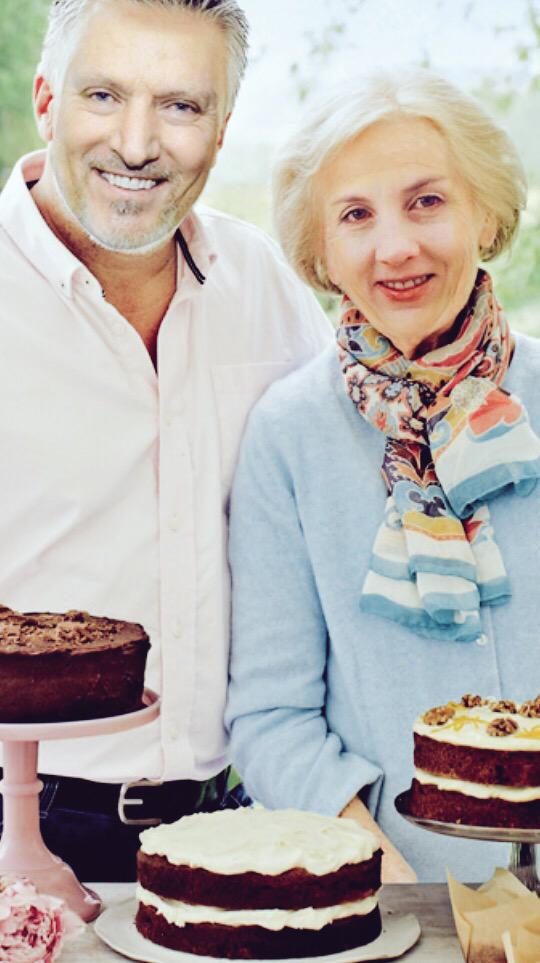 BadCreatives's tweet photo. Hosting our own @BritishBakeOff Our directors will make great judges @sueperkins #agencylife #probablygettingfired http://t.co/NOfTpOFlVc