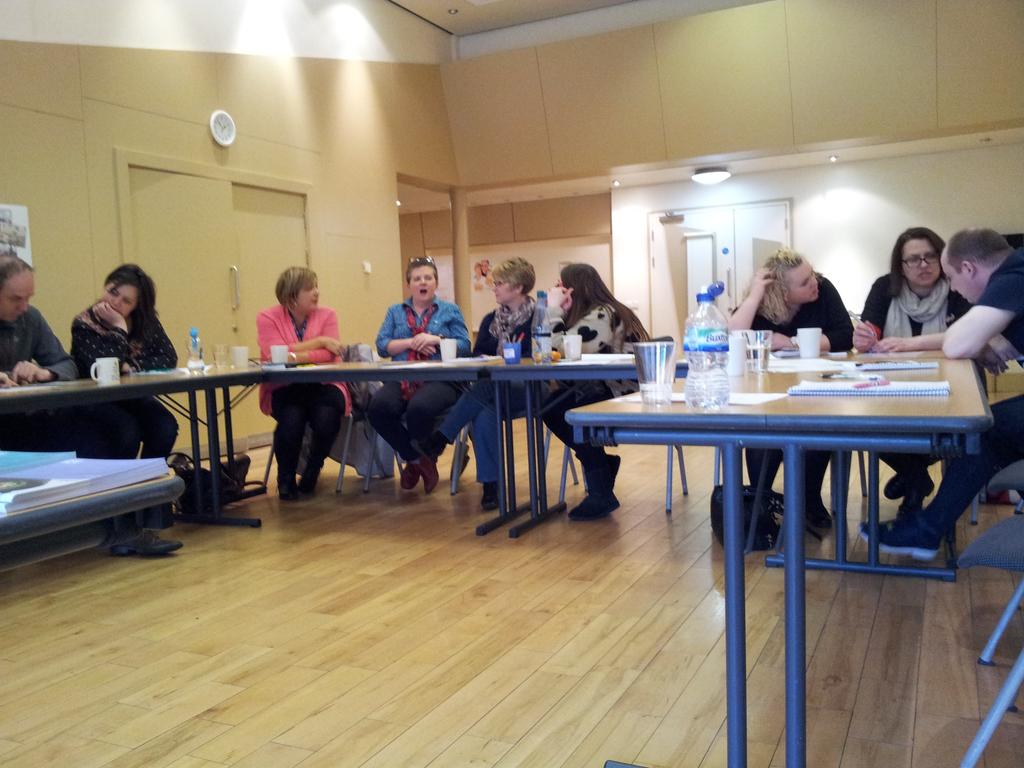 HPTFTC's tweet photo. We all love our training with @LFHW_UK! http://t.co/hMPmJI3v6x
