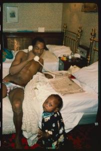 Akwanaija's tweet photo. Priceless Throwback Picture Of Fela And One-Year Old Seun Kuti http://t.co/TtXuw9cBMs http://t.co/0B5mqcIqgv