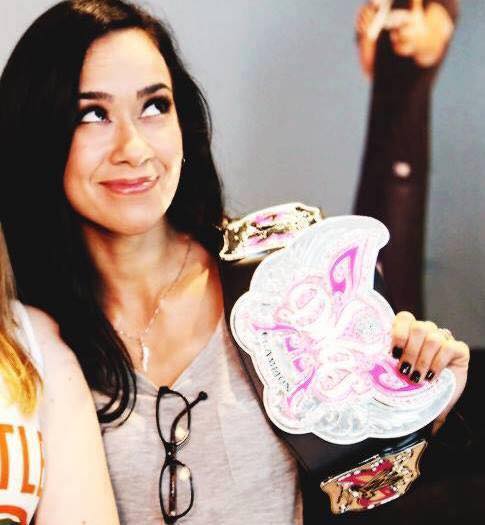 wrestlinstan's tweet photo. A d o r a b a l ❤ #TeamAJ #AJMeansQueen #AntiDivas #TeamAJPaige @WWEAJLee http://t.co/r1oPvNGKSy