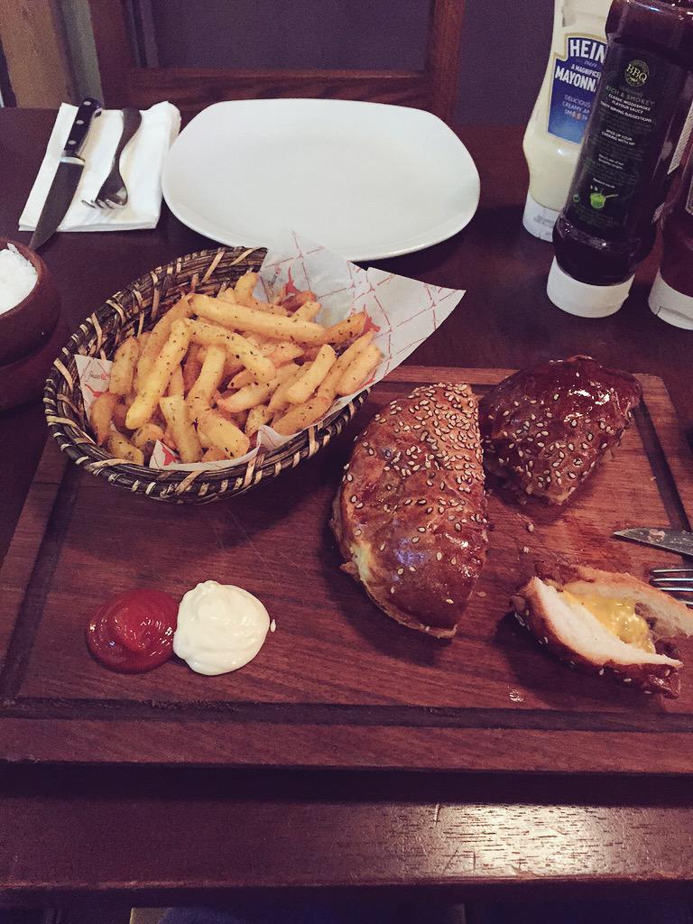 Nusret burger başarılı ama patatesler pek bir sertti!