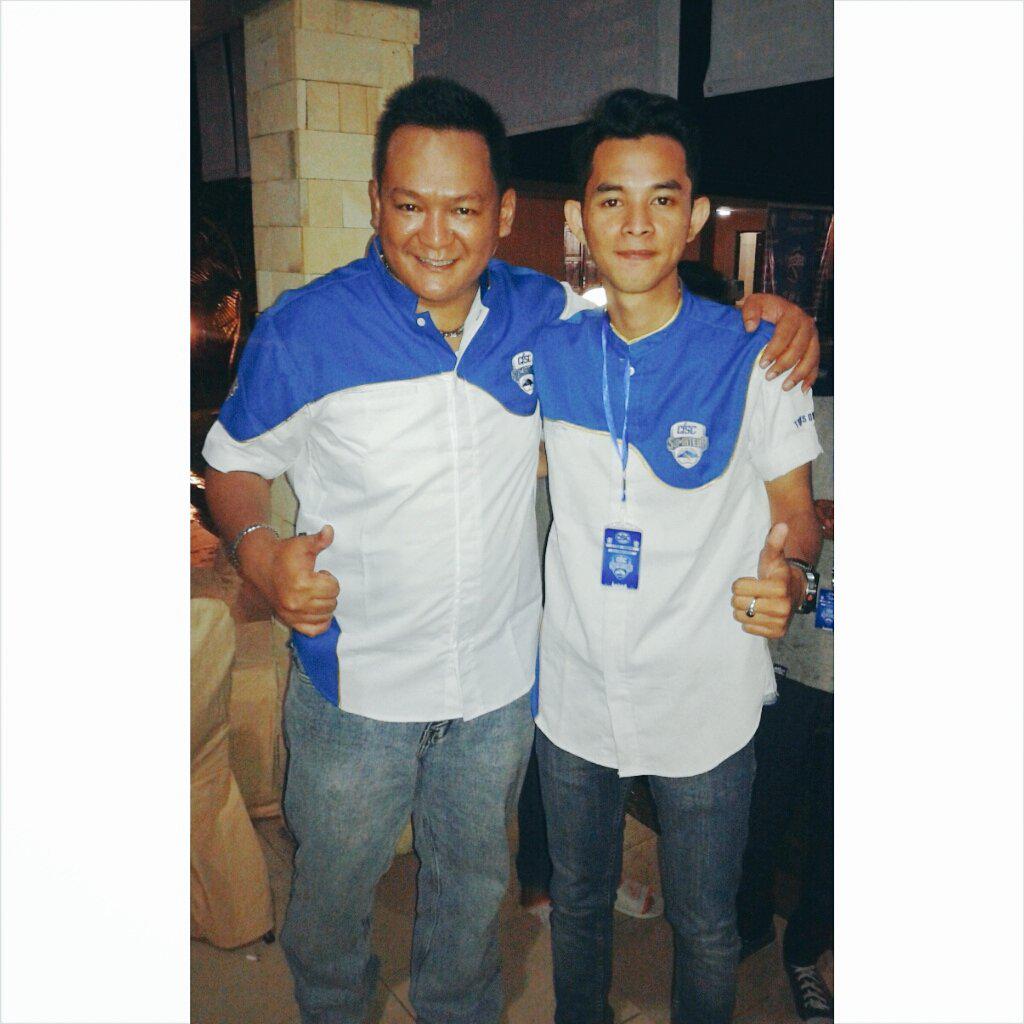 billy_edward9's tweet photo. Jangan ngaku kece klo blm member CISC dan jangan ngaku keren klo blm foto sm presidenππ» @CISCbengkulu #2ndGathsumCISC http://t.co/elLSh7Rbus