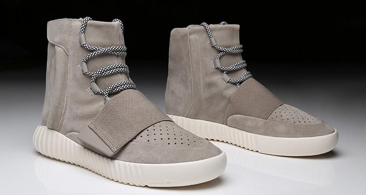 nicekicks's tweet photo. Play fantasy NCAA hoops with Draft Kings for a chance to win the #YeezyBoost https://t.co/dkkYDcVbOI http://t.co/WuOFT4T7ns